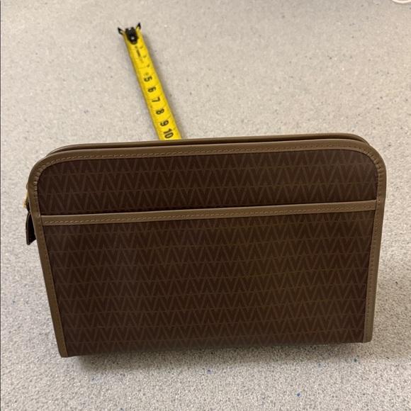 Mario Valentino Brown V-Logo Clutch Bag - Picture 2 of 7